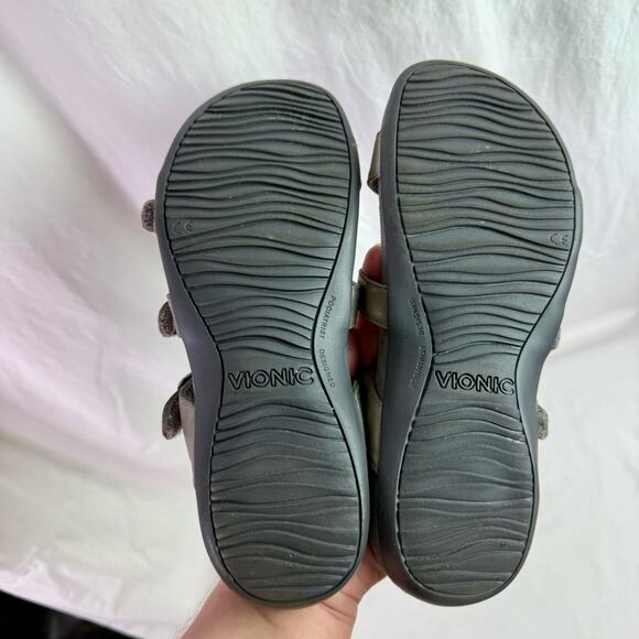 Vionic Women's 8 Pewter Gray Leather Strappy Slide On Comfort Sandals Walking - Picture 6 of 10